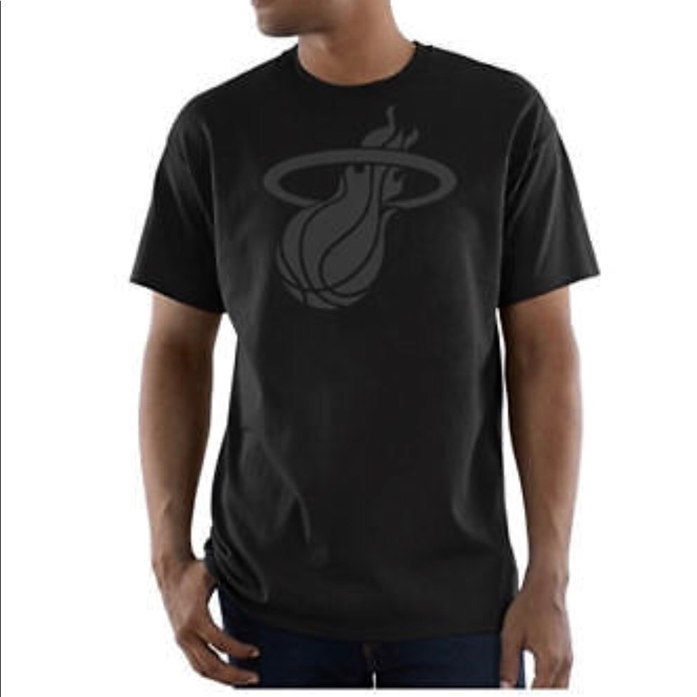 NBA Miami Heat Leather Tek Patch Black Tee